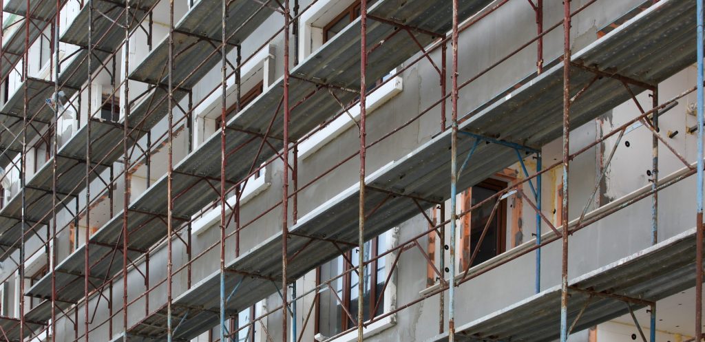 Sicurezza nel montaggio e smontaggio dei ponteggi